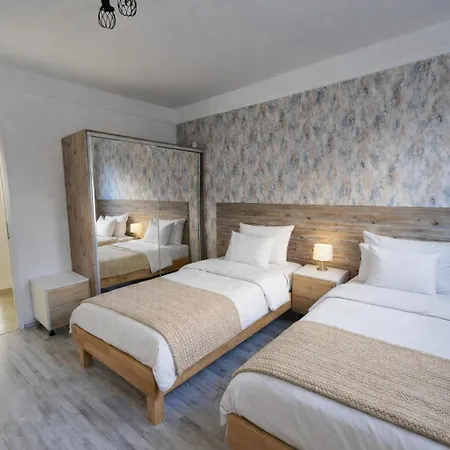 Appartement Comfort 18 - Spacious 2-bedroom With Balcony Miskolc